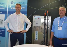 Cees de Haan of Hortispeed believes dissolved oxygen will become the new control parameter for water quality alongside PH and EC. Next to him in the photo: John Oosterveld of Agrozone.
